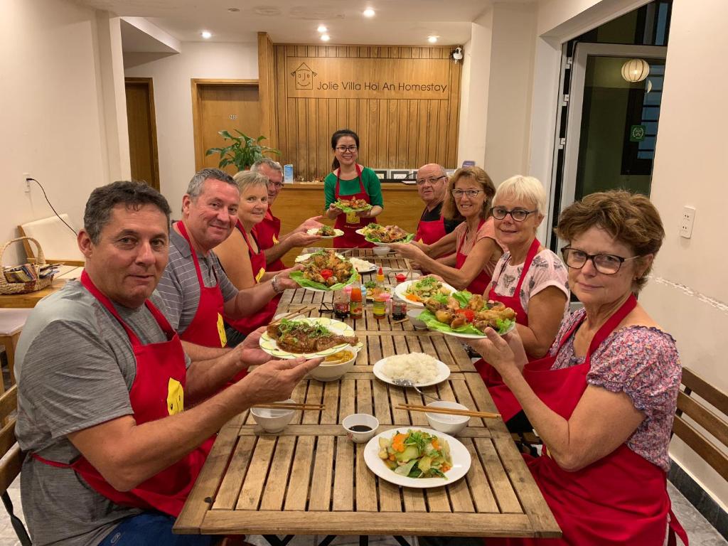 \Upload\Shop\28224b4ce5176\p\2e38ebd2d4ecd\combo-du-lich-cooking-class-hoi-an(1)